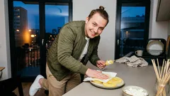 Koreczki z ananasem i bryndzą: proporcje i trik na idealną konsystencję